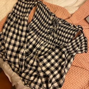Black & White Plaid Top!